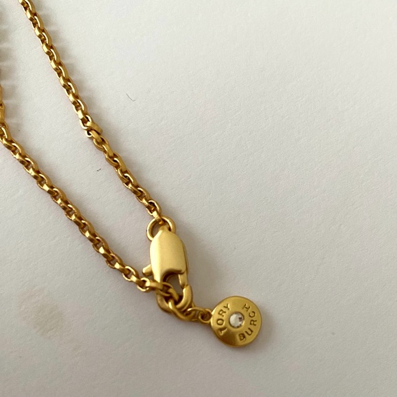 NWOT Tory Burch Semi-Precious Gold Tone Blue/Green Lapis Logo Pendant Necklace - Picture 7 of 7